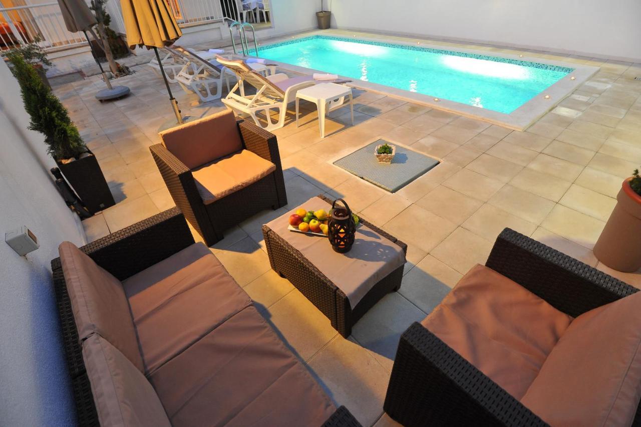 Apartman Miki Borik ซาดาร์ ภายนอก รูปภาพ
