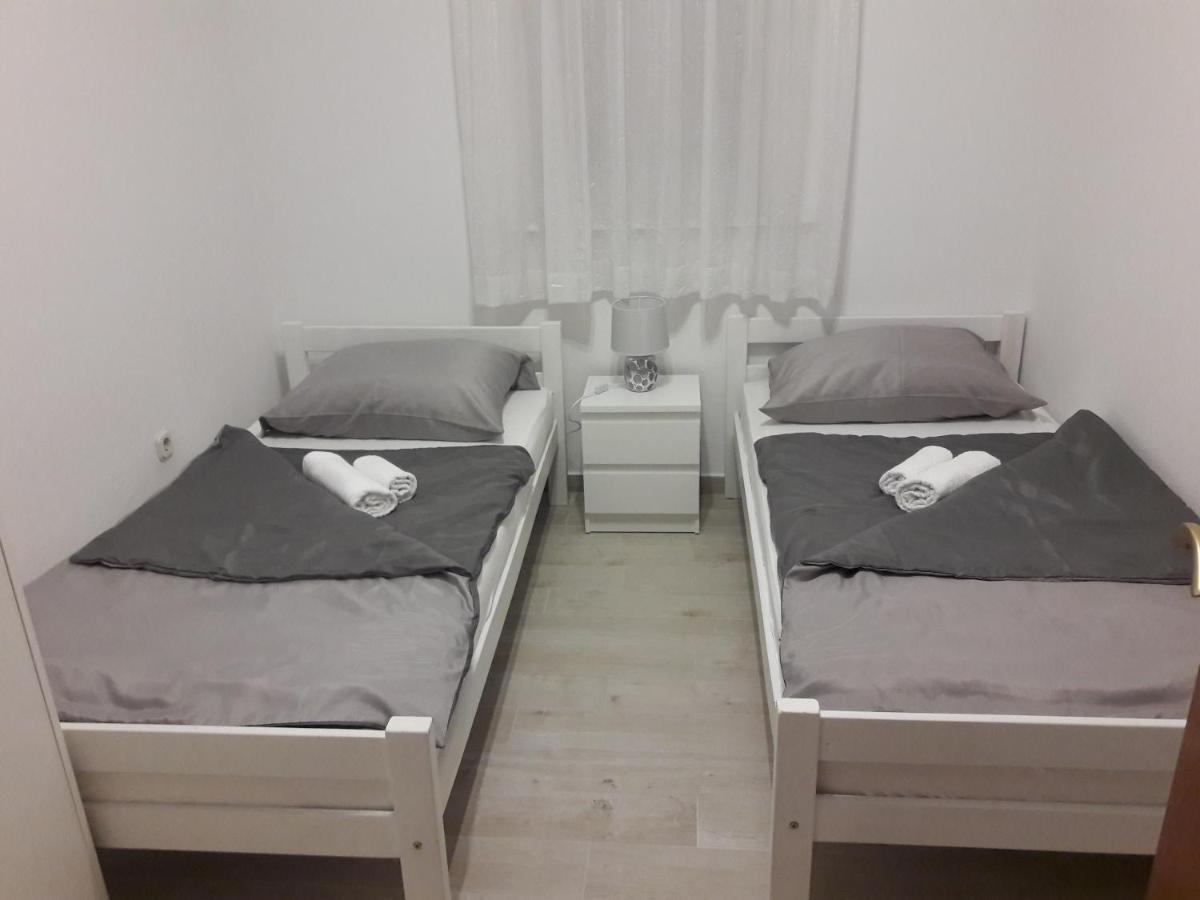 Apartman Miki Borik ซาดาร์ ภายนอก รูปภาพ