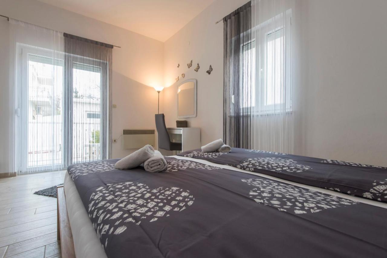 Apartman Miki Borik ซาดาร์ ภายนอก รูปภาพ